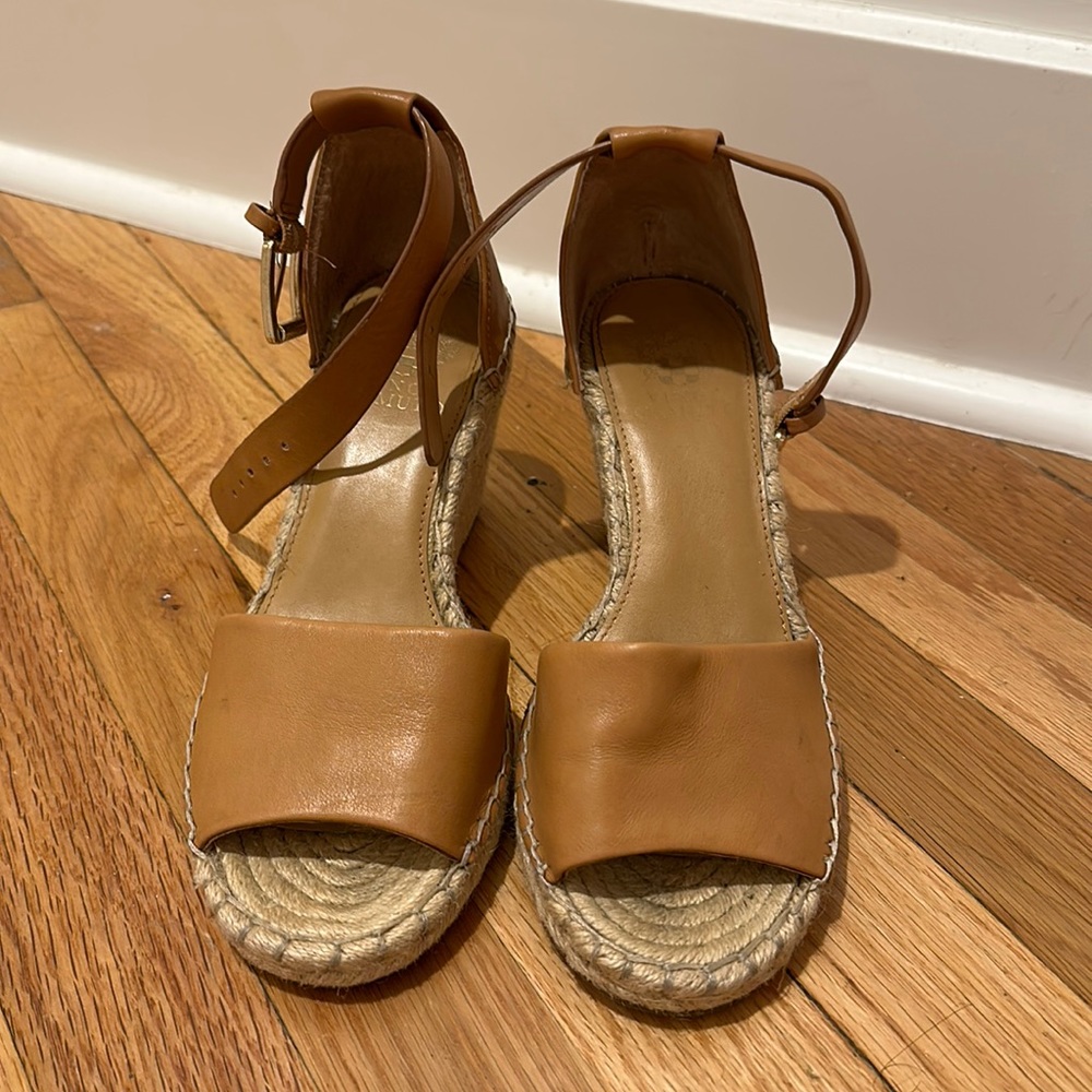Vince Camuto wedge tan